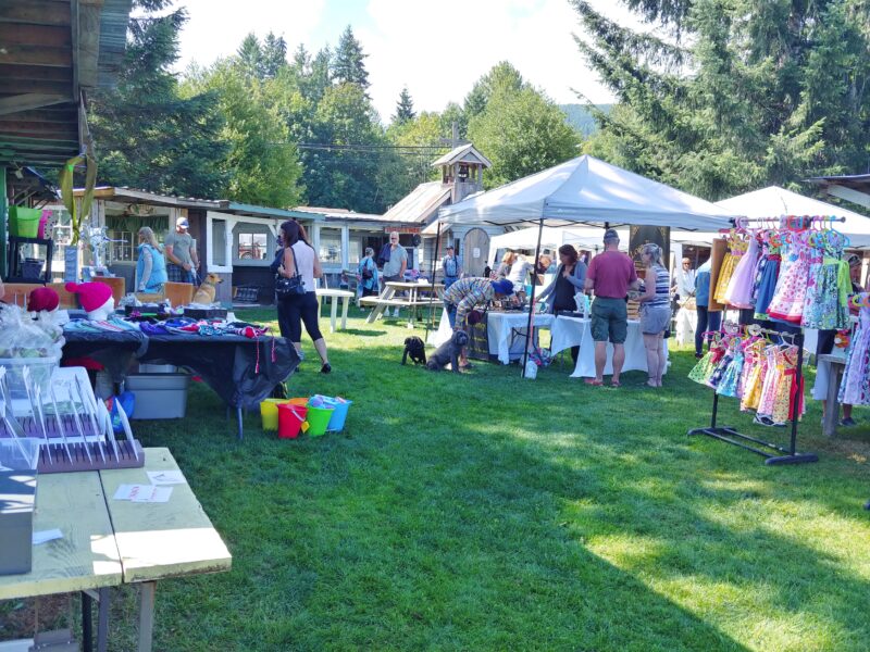 Honeymoon Bay Outdoor Market